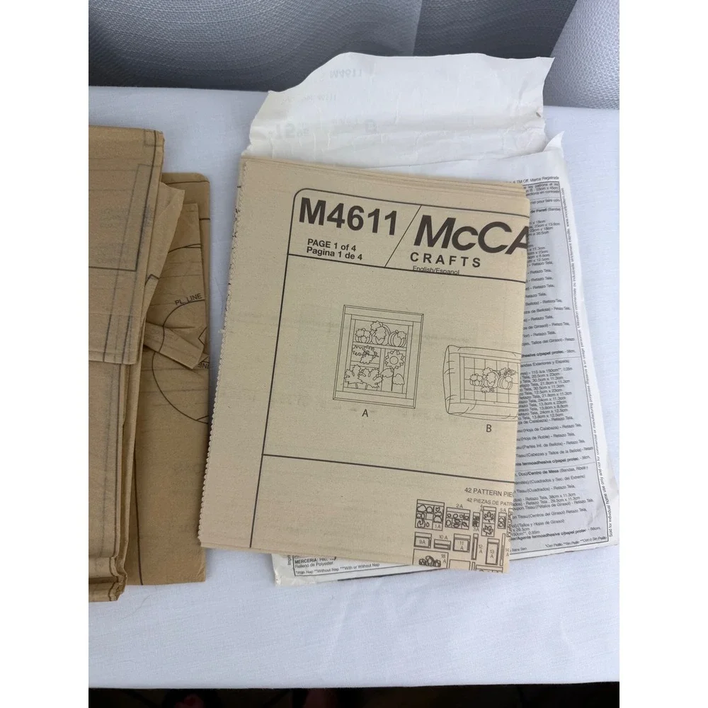 McCall's Crafts M4611 Harvest Sampler Wall Hanging Pillow Table Runner Pattern